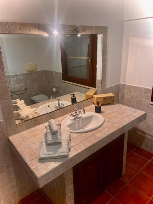 Camera Villa Sarda Aurora Elmas Εξωτερικό φωτογραφία